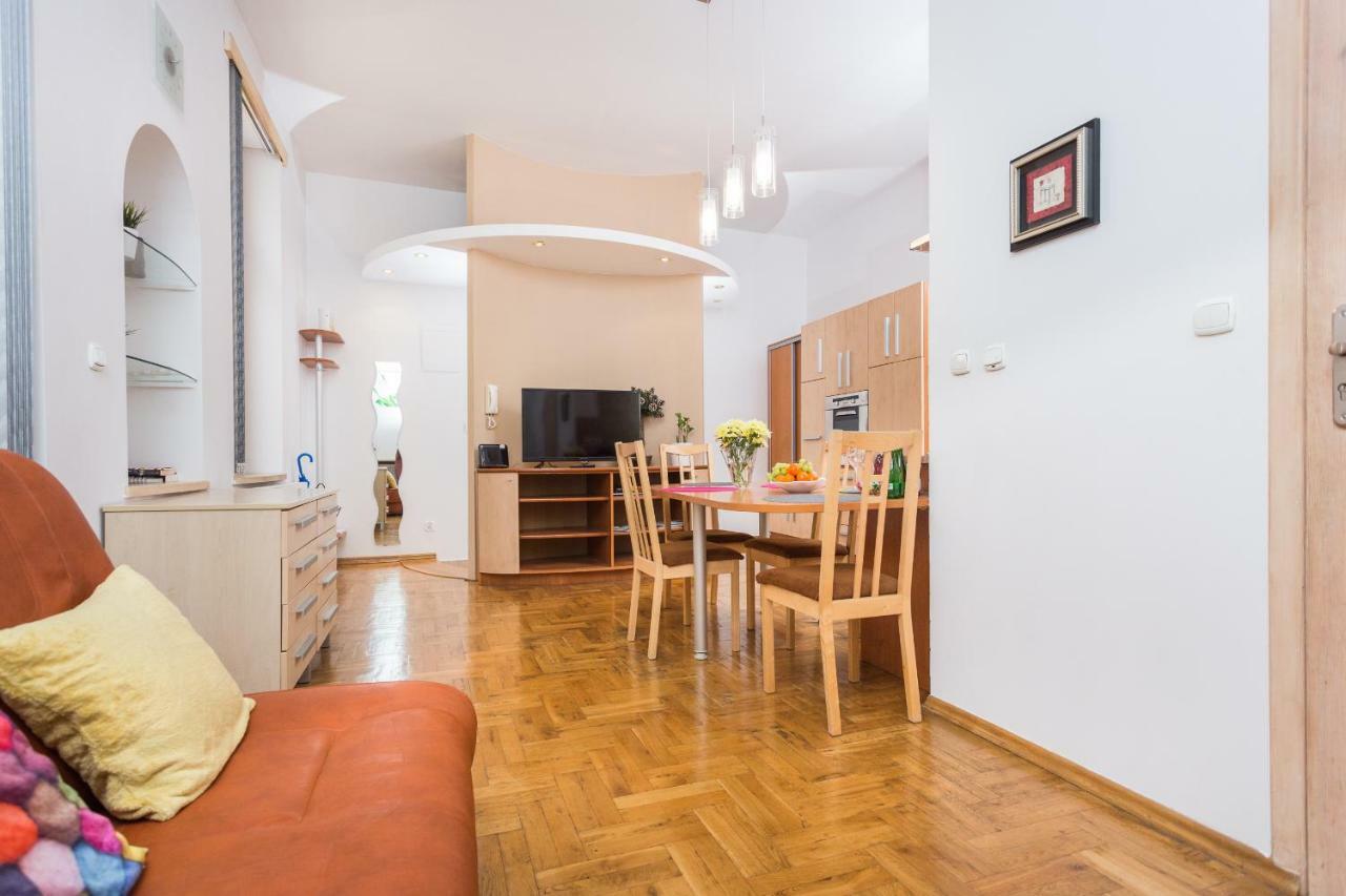 Apartament Avanti Cracóvia Exterior foto